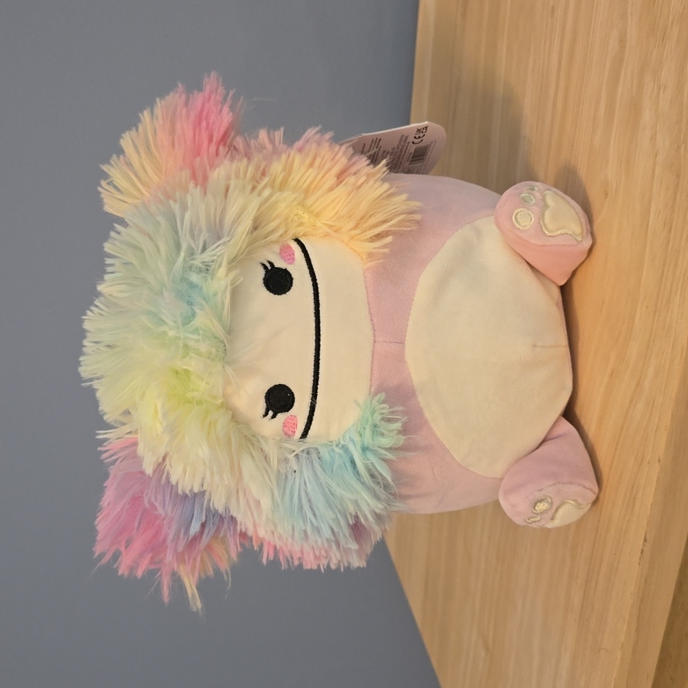 Nwt Caparinne the Pink/Rainbow Bigfoot squishmallow